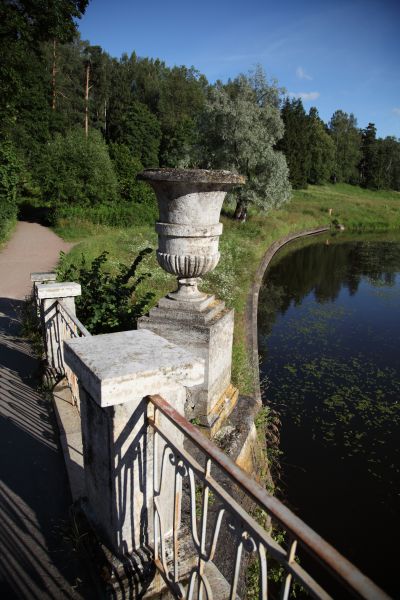 Половинка селикатного кирпича